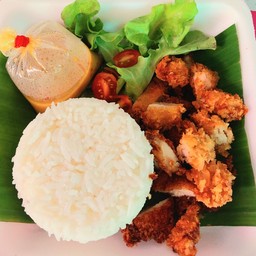 ข้าวไก่กรอบซอสเขียวหวาน