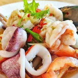 ยำทะเลรวม