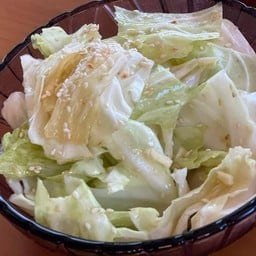 กะหล่ำปลีคลุกน้ำมันงา