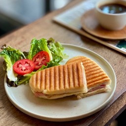 พานินี่ แฮม ชีส