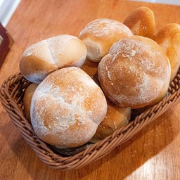 ดินเนอร์โรล คละแบบ (10 ชิ้น)