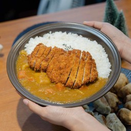 ข้าวแกงกะหรี่ญี่ปุ่น+หมูทงคัตสึ