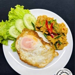 ข้าวราดเครื่องแกง  (ไม่มีไข่ หากต้องการ กดเพิ่มได้)