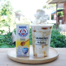 นมหมีน้ำผึ้ง+น้ำผึ้ง