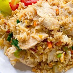 ข้าวผัดไก่
