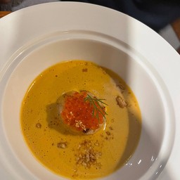 LOBSTER BISQUE SOUP