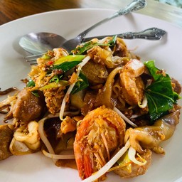 ผัดซีอิ๊วทะเล