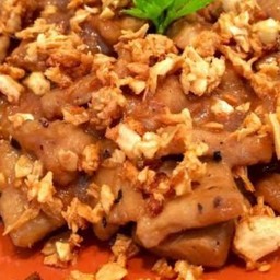 ข้าวหมูหมักกระเทียม