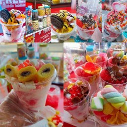 สตรอว์เบอรี่โยเกิร์ต by แจง