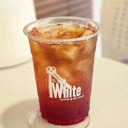Straw Berry Green Tea