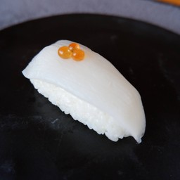 Ika Sushi อิกะ