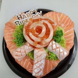 Sushi Cake Heart M