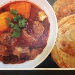 โรตี+แกงมัสมั่นเนื้อ