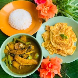 ข้าวไข่เจียว+แกงไตปลา