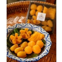 ขนมเครื่องทองรวม (4 ชนิด)