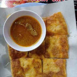 โรตีไข่แกงกะหรี่