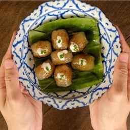 ขนมไข่นกกระสา - ขนมโบราณ ทานได้ที่นี่ที่เดียวในเมืองไทย