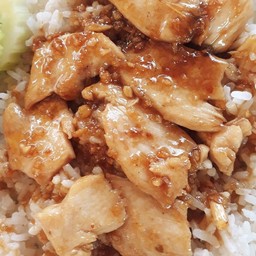 เศรษฐีกะเพรา(ร้านมีอาหารตามสั่งสุกี้ หอยทอด)