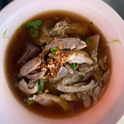 ก๋วยเตี๋ยวเป็ดพะโล้ทุกอย่าง