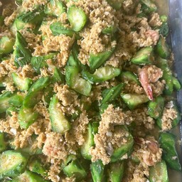 ผัดบวบไข่