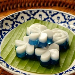 วุ้นกะทิอัญชัน (สูตรหวานน้อย)