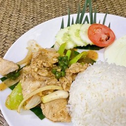 ผัดพริกไทยดำ(ราดข้าว)