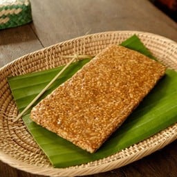 ขนมกระยาทิพย์ ขนมโบราณหาทานยาก