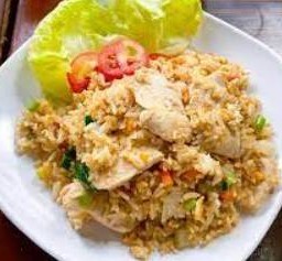 ข้าวผัดไก่
