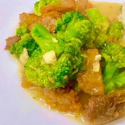 ผัดบล็อคโคลี(กับเนื้อสัตว์ต่างๆ)