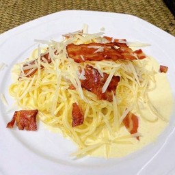 สปาเกตตีคาโบนาร่า