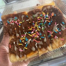 ปังปิ้งเนย นม โอวัลติน เม็ดเรนโบว์