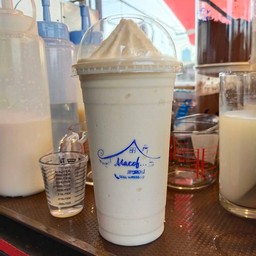 มะพร้าวนมสดปั่น