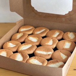 มะพร้าวลาวา กล่อง16ชิ้น