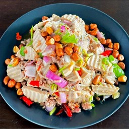 ยำหมูยอ