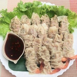 เกี๊ยวทรงเครื่องเจ้านาย