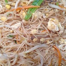 ผัดหมี่ฮ่องกงปู