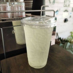 น้ำมะนาว