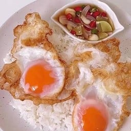 ข้าวไข่ดาว 2 ฟอง