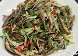 ยําปลาจิ้งจั้ง