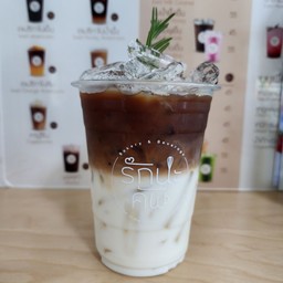 Iced Vanilla Latte