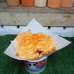 ยำน้าหนวด10บาท เฟรนช์ฟรายชีสเขย่า ยำปลาดุกฟู