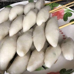 ลูกชิ้นปลาแหลมนึ่ง