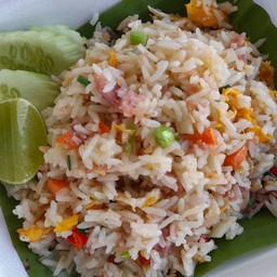 บ้านหนึ่ง...ตามสั่ง ( by ครัวในบ้าน )