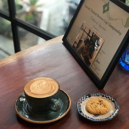 Latte (Hot)