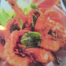 กุ้งทอดสมุนไพร