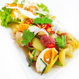 D ยำผักกาดดอง กุนเชียง ไข่เค็ม