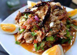 ยําถั่วพลู ไข่ต้ม