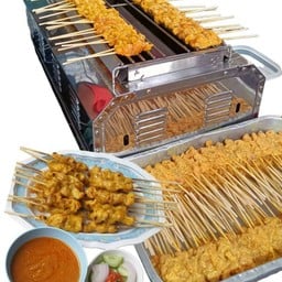 คุณมลหมูสะเต๊ะ