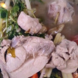 ต้มยำไก่