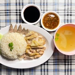 มีสุวรรณ ข้าวมันไก่